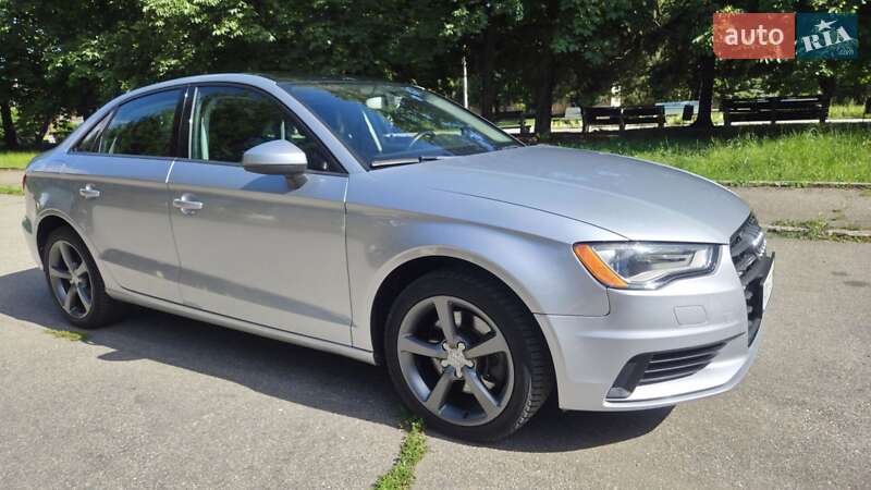 Седан Audi A3 2014 в Желтых Водах