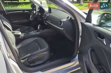 Седан Audi A3 2014 в 