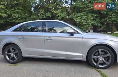 Седан Audi A3 2014 в 