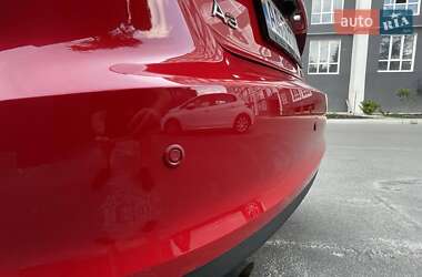 Хэтчбек Audi A3 2016 в 