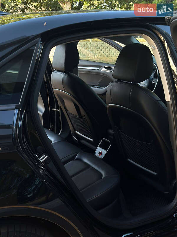 Седан Audi A3 2016 в Одессе