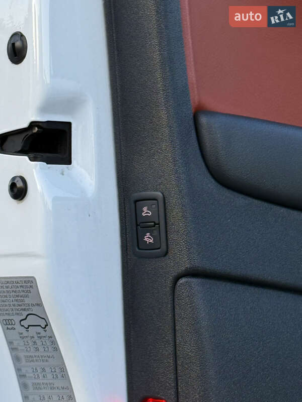 Хэтчбек Audi A3 2010 в Луцке