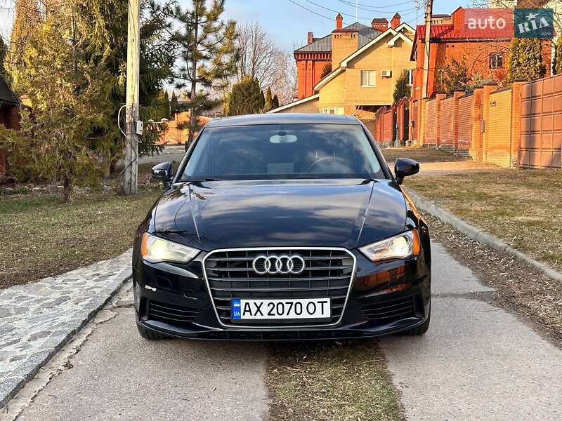 Седан Audi A3 2013 в Харкові