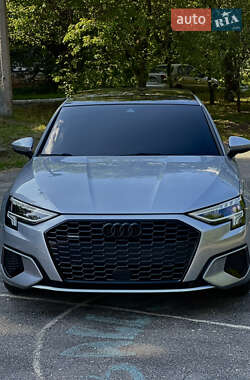 Седан Audi A3 2023 в Харкові
