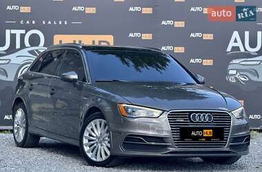 Хэтчбек Audi A3 2016 в Харькове
