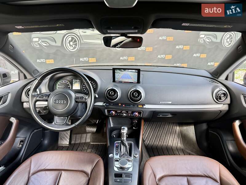 Хэтчбек Audi A3 2016 в Харькове