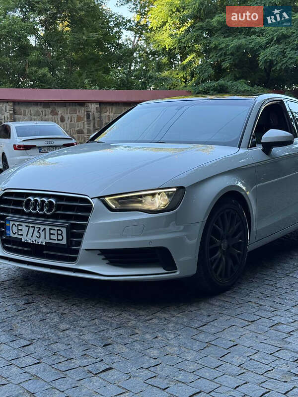 Седан Audi A3 2015 в 