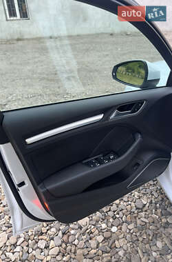 Седан Audi A3 2014 в 