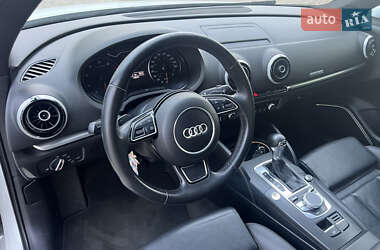 Седан Audi A3 2014 в 