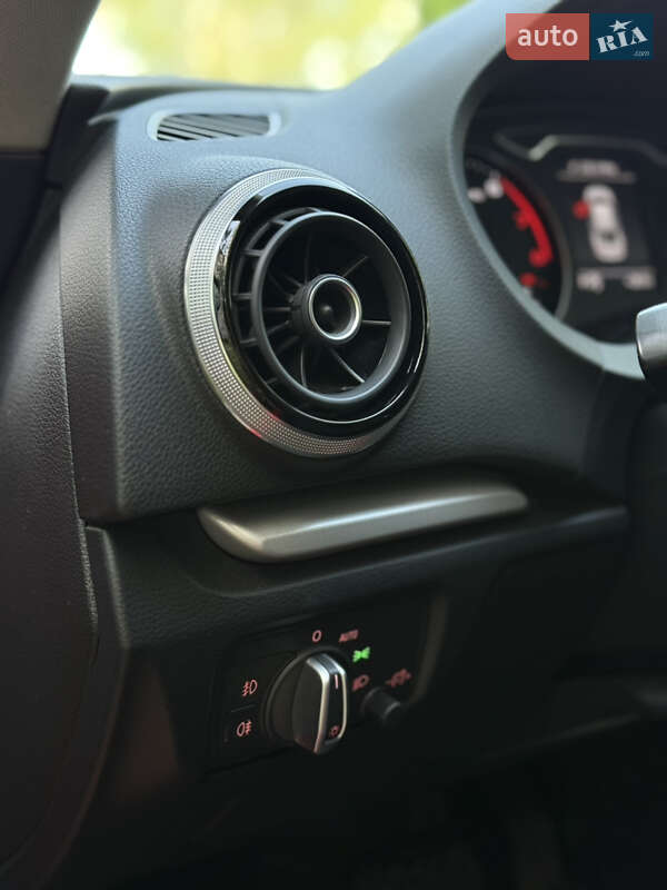 Седан Audi A3 2013 в Белой Церкви