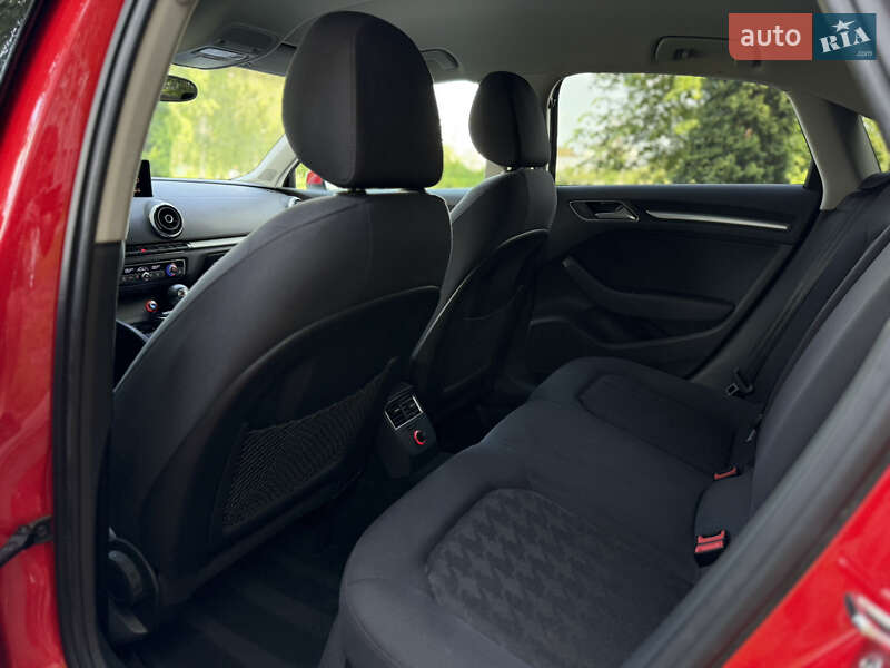 Седан Audi A3 2013 в Белой Церкви