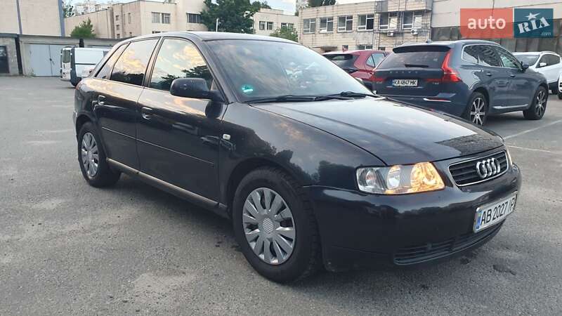 Хэтчбек Audi A3 2002 в Киеве