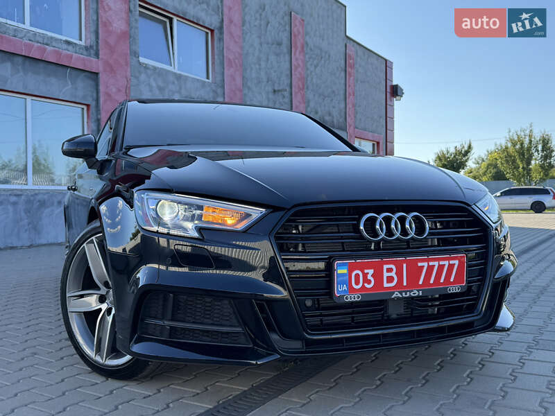 Седан Audi A3 2018 в Лубнах