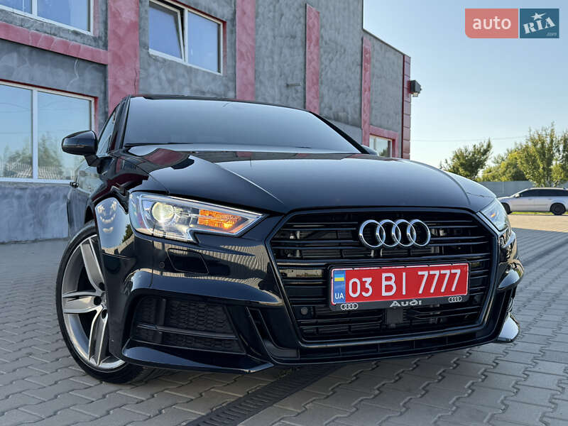 Седан Audi A3 2018 в Лубнах