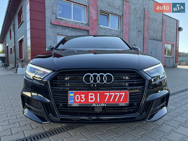 Седан Audi A3 2018 в Лубнах