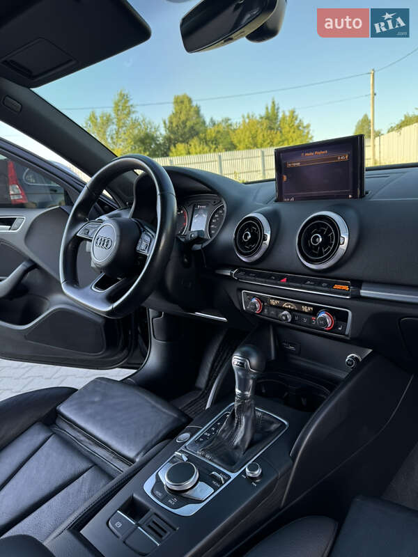 Седан Audi A3 2018 в Лубнах