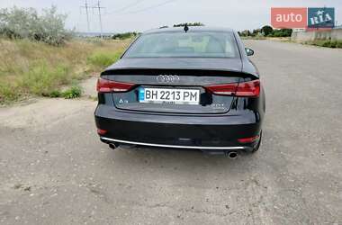 Седан Audi A3 2016 в 