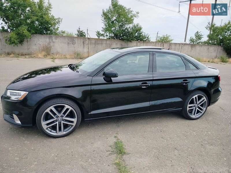 Седан Audi A3 2016 в Одесі