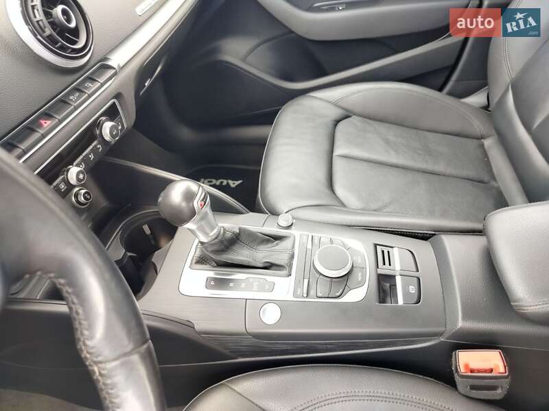 Седан Audi A3 2016 в Одесі
