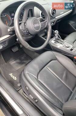 Седан Audi A3 2016 в 