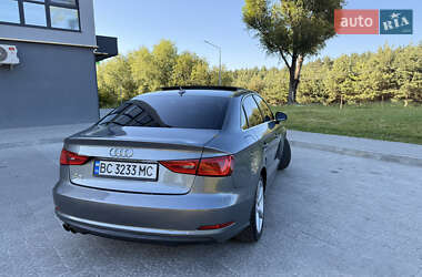 Седан Audi A3 2014 в Новояворовске