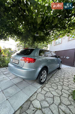 Хэтчбек Audi A3 2005 в 