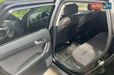 Хэтчбек Audi A3 2005 в 