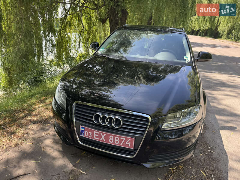 Хэтчбек Audi A3 2009 в Млинове