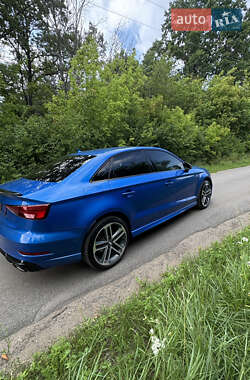 Седан Audi A3 2017 в 