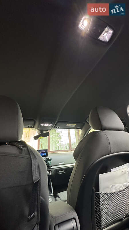 Седан Audi A3 2017 в Харькове
