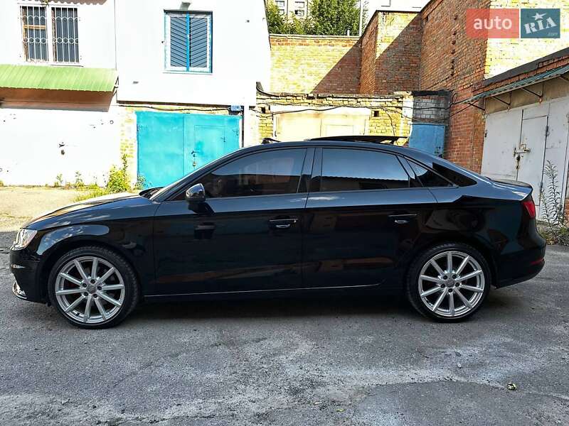 Седан Audi A3 2014 в Полтаве