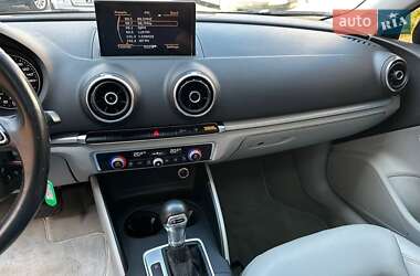 Седан Audi A3 2014 в 