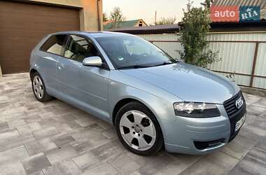 Хетчбек Audi A3 2003 в 