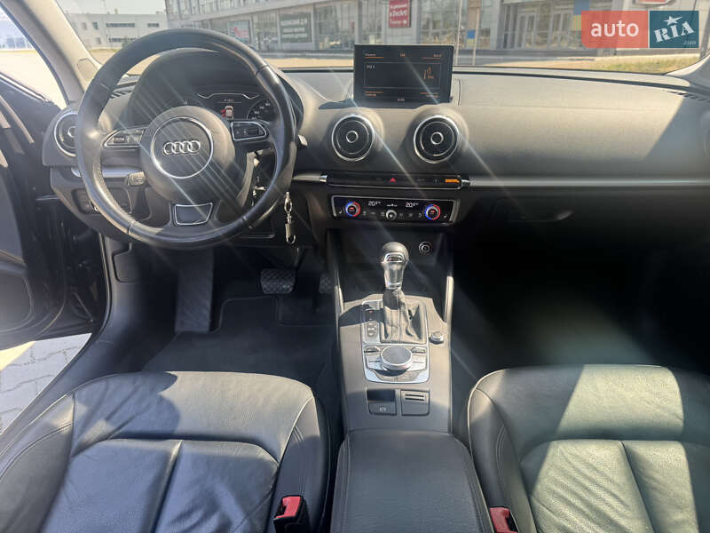 Седан Audi A3 2014 в Миколаєві