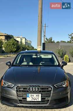 Седан Audi A3 2016 в 
