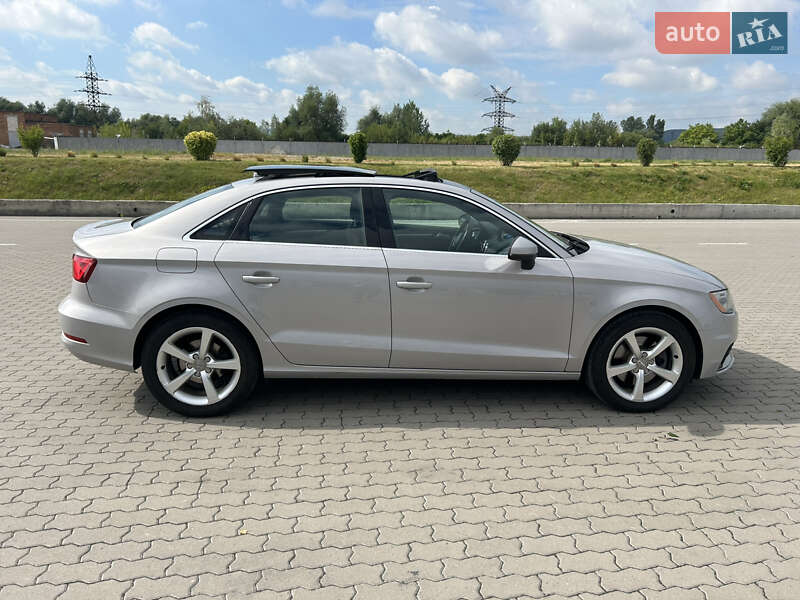 Седан Audi A3 2014 в Львове
