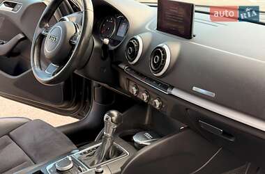 Хетчбек Audi A3 2016 в 