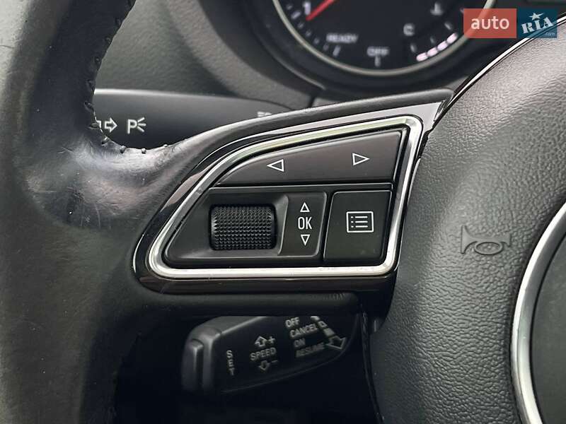 Седан Audi A3 2015 в Киеве