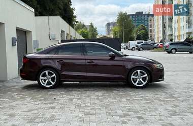 Седан Audi A3 2015 в Луцке