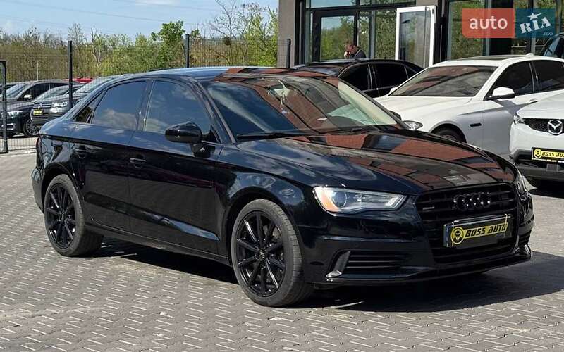 Седан Audi A3 2015 в 