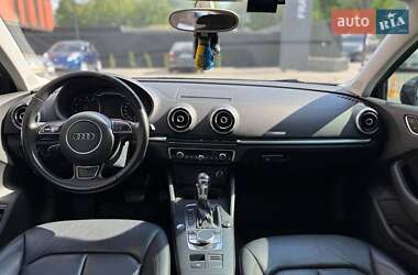Седан Audi A3 2015 в 