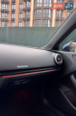 Седан Audi A3 2020 в 