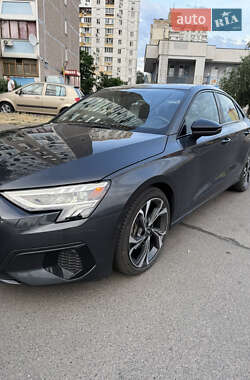 Седан Audi A3 2021 в 
