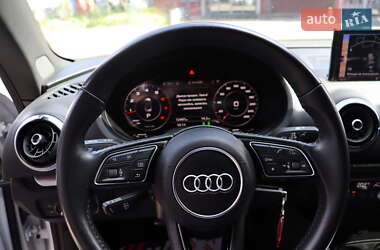 Кабриолет Audi A3 2019 в Львове