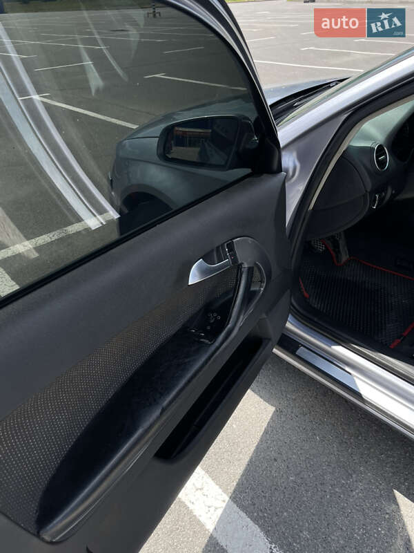 Хетчбек Audi A3 2003 в Кам'янець-Подільському