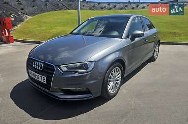 Седан Audi A3 2016 в 