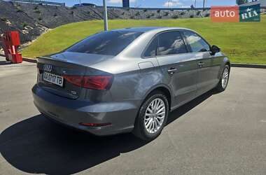 Седан Audi A3 2016 в 