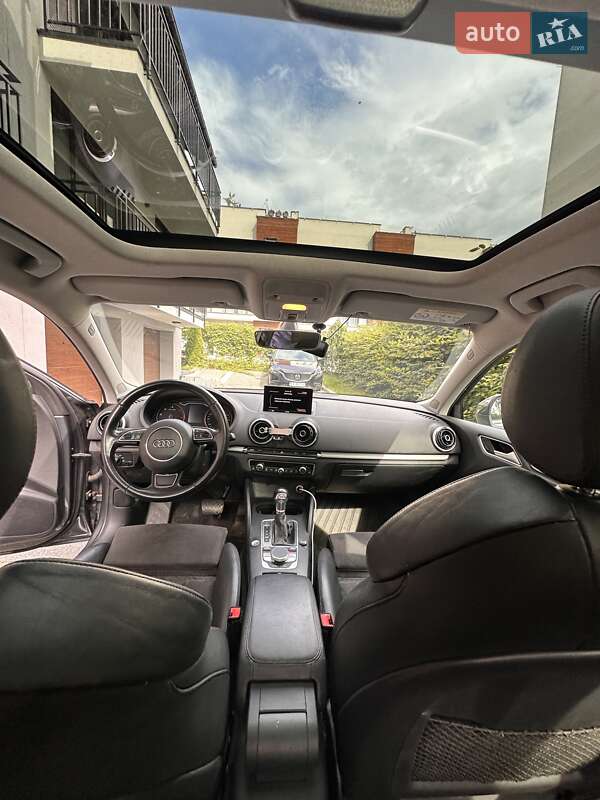 Хетчбек Audi A3 2016 в Львові