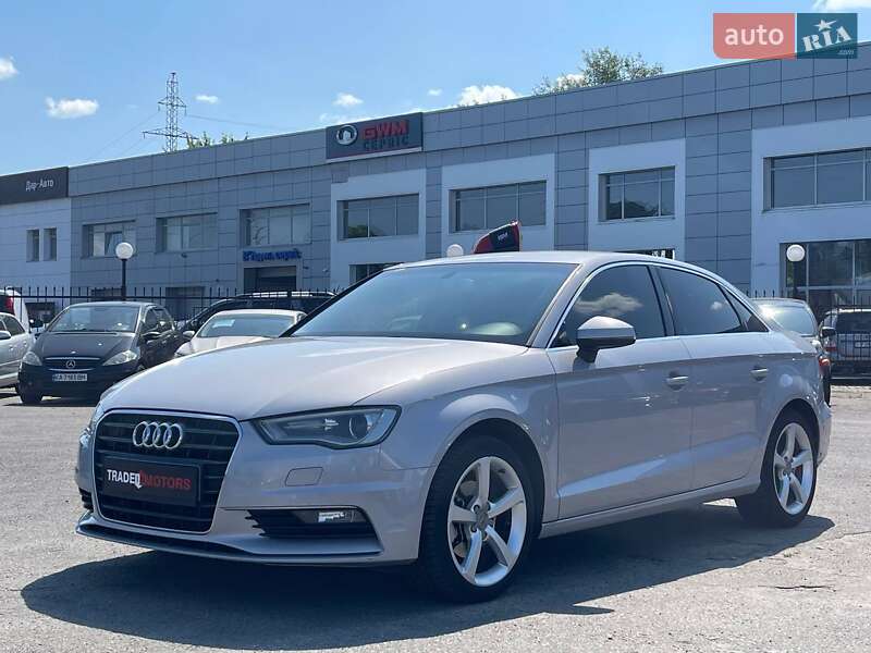 Седан Audi A3 2013 в Києві