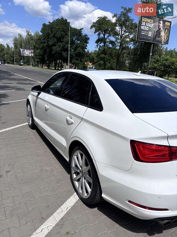Седан Audi A3 2015 в Києві